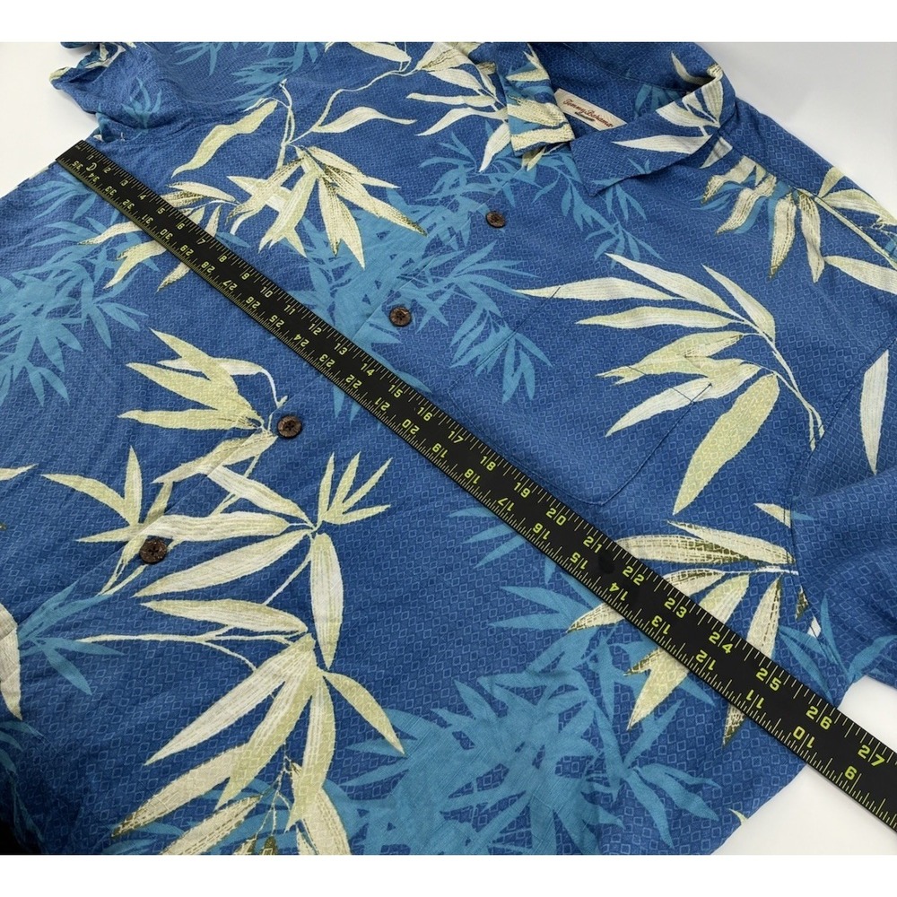 Lot Of 2 VNTG Tommy Bahama Shirt XL 100% Silk Floral All Over Print Hawaiian - Picture 10 of 10